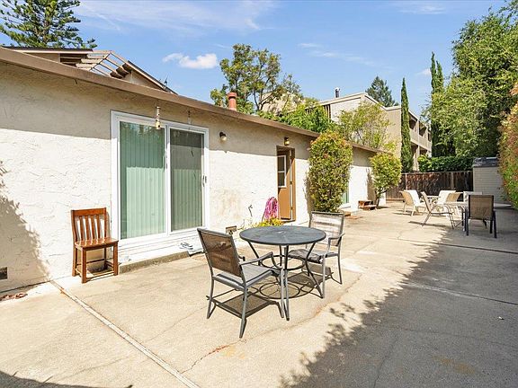 3rd image of McKellar Paloalto