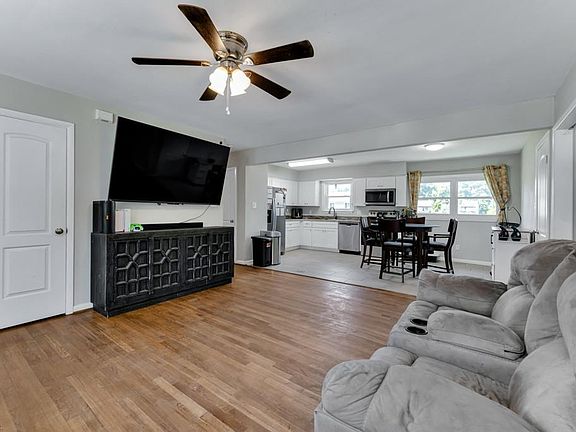 5th image of 3036 Bomar Dr