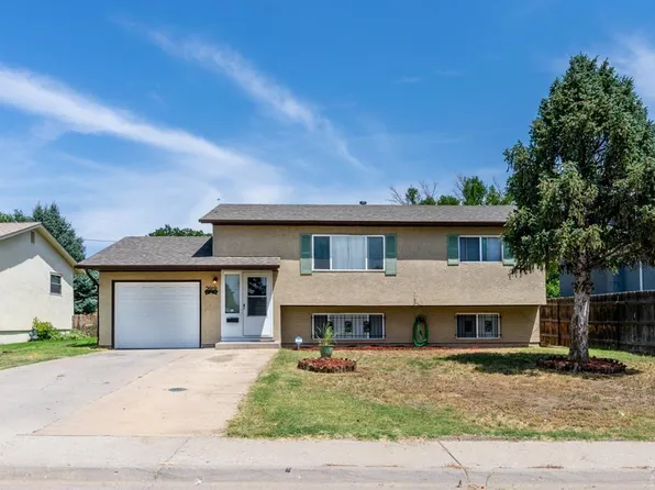 3919 Lancaster Dr, Pueblo, CO 81005