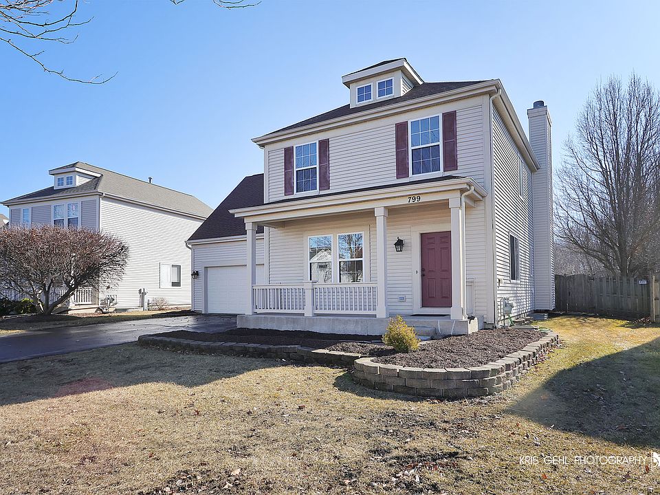 1st image of 799 S Waterbury Dr