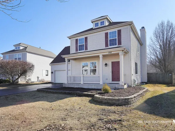 799 S Waterbury Dr, Round Lake, IL 60073