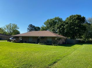 37201 Miller Rd, Prairieville, LA 70769