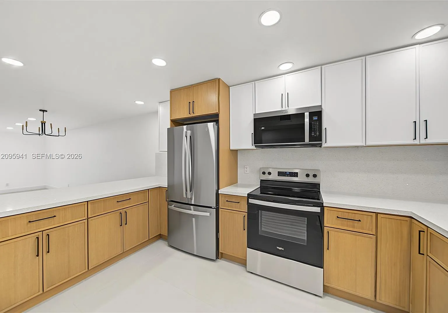 1750 W 46th St — Photo 1