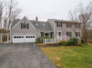 214 Rombout Rd, Pleasant Valley, NY 12569