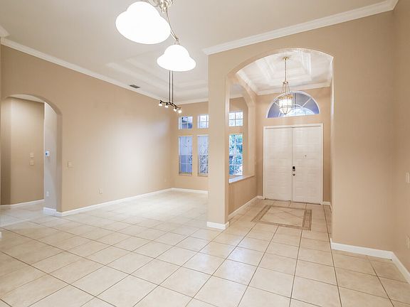 4th image of 19361 SW 30th St