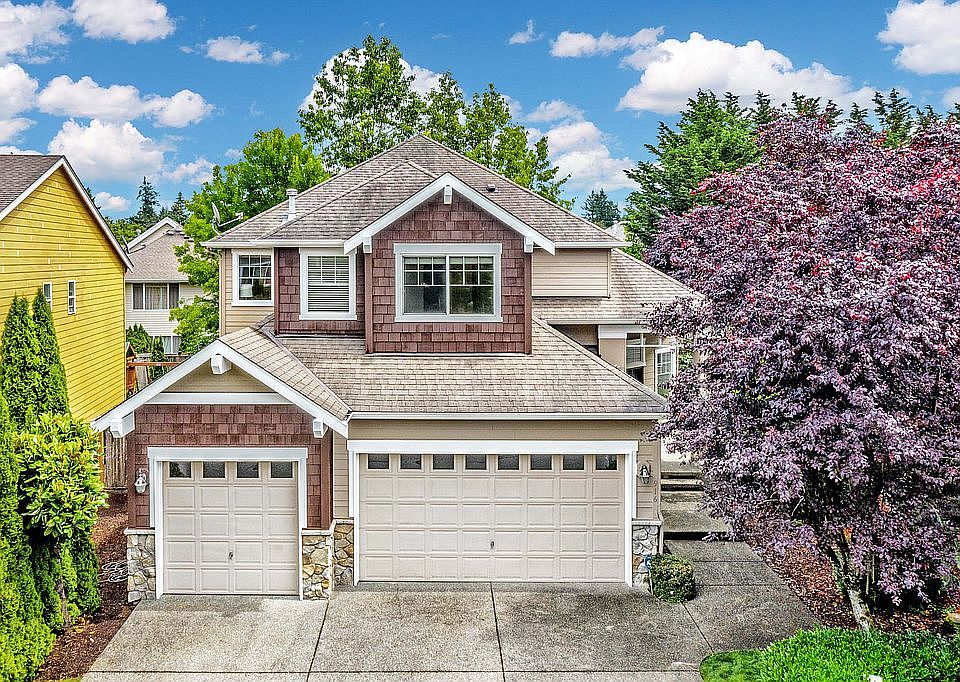 1st image of 916 273rd Pl SE