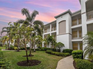 8217 Parkstone Pl #1-206, Naples, FL 34120