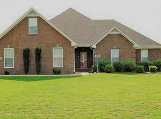 73 Savanna Dr, Killen, AL 35645