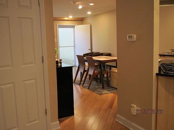4th image of 854 S Park Ter #718