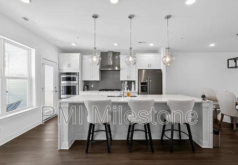16162 Frederick Rd — Photo 12