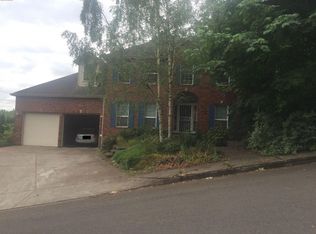 1698 SE McBrod Ave, Milwaukie, OR