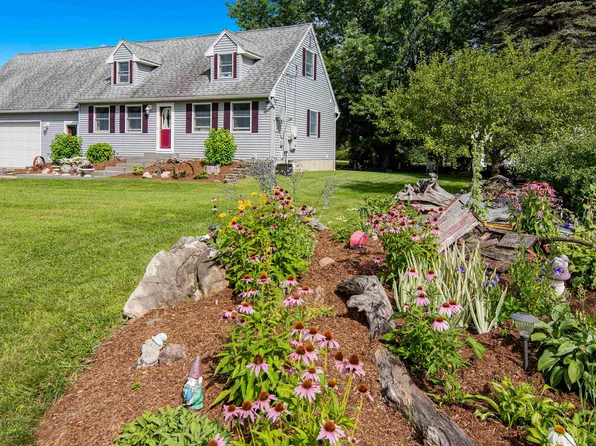 944 Stone Bridge Road, Georgia, VT 05478