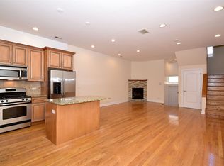 5210 S King Dr APT D, Chicago, IL 60615