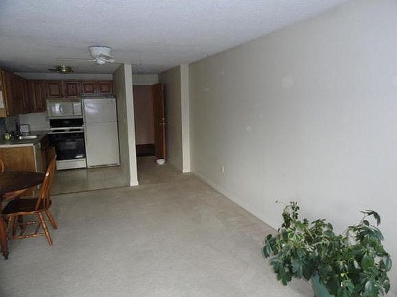 entrance to living room