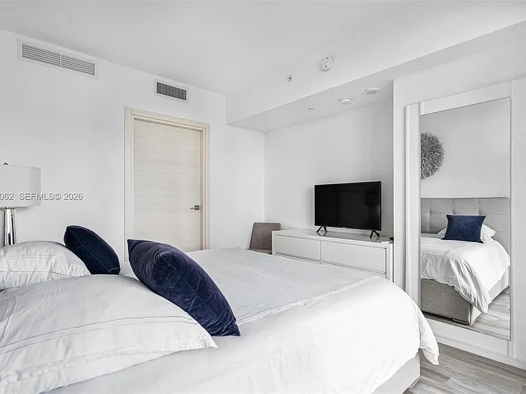 801 S Miami Ave #4302 — Photo 12