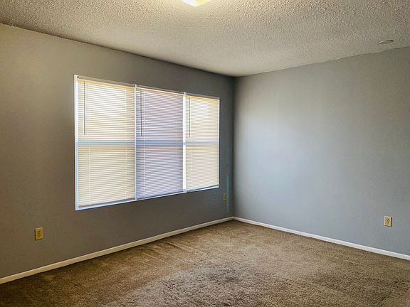 3rd image of 405 N Gertrude St #108