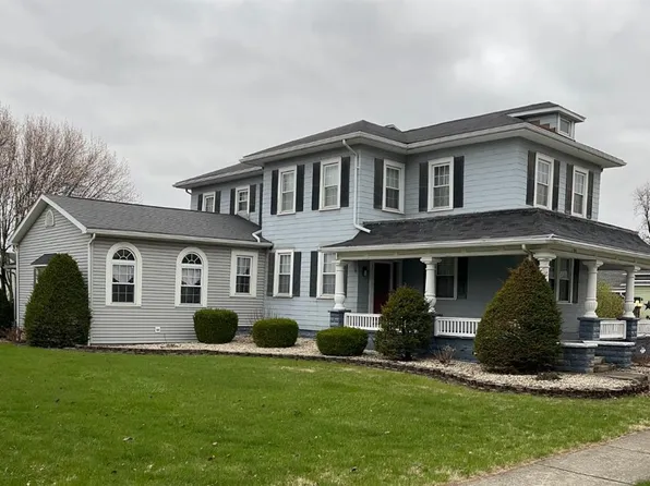 314 N Main St, Attica, OH 44807