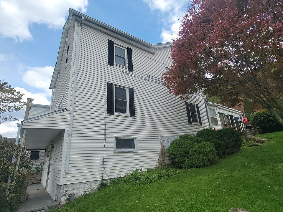 1st image of 147 W Coal St