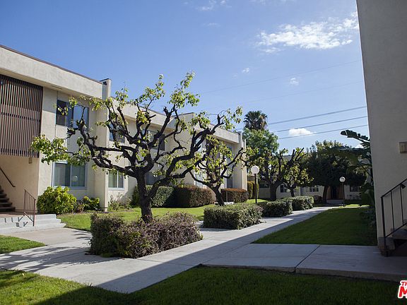 4th image of 11813 Runnymede St APT 42