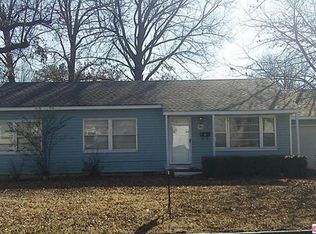 2407 Fredonia St, Muskogee, OK 74403