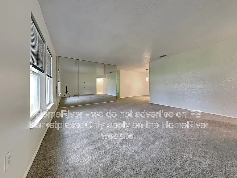 4657 Robin Ave — Photo 7