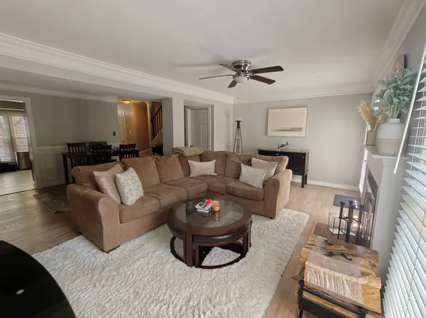 2516 S Arlington Mill Dr APT B, Arlington, VA 22206