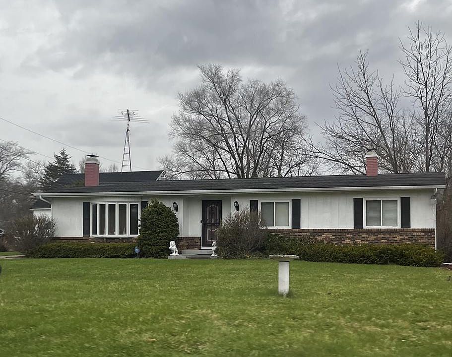 1st image of W819 Washington AVENUE
