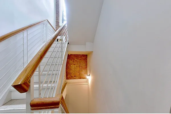 Rented by Corcoran | media 27