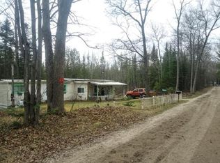 9225 Evergreen Dr, Gladwin, MI 48624