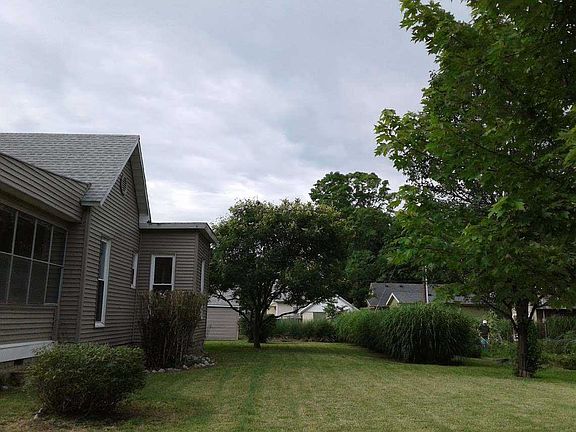 2nd image of 804 Church St