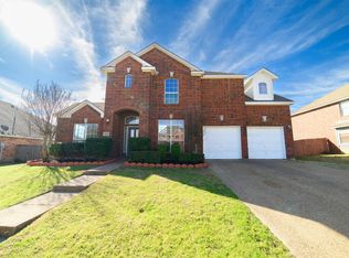 1104 Lilac Ln, Desoto, TX 75115