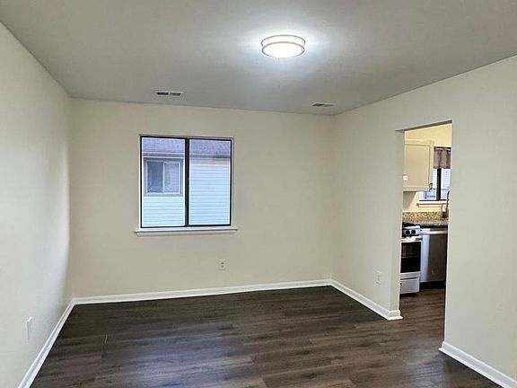 3rd image of 8403 Alameda Ct #58