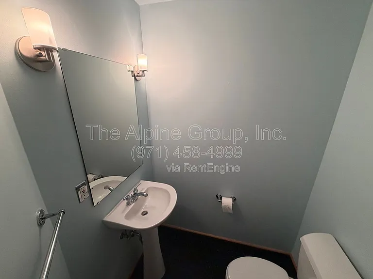 1420 NW Lovejoy St #414 — Photo 35