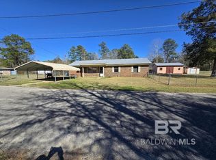 109 Cynthia St, Brewton, AL 36426