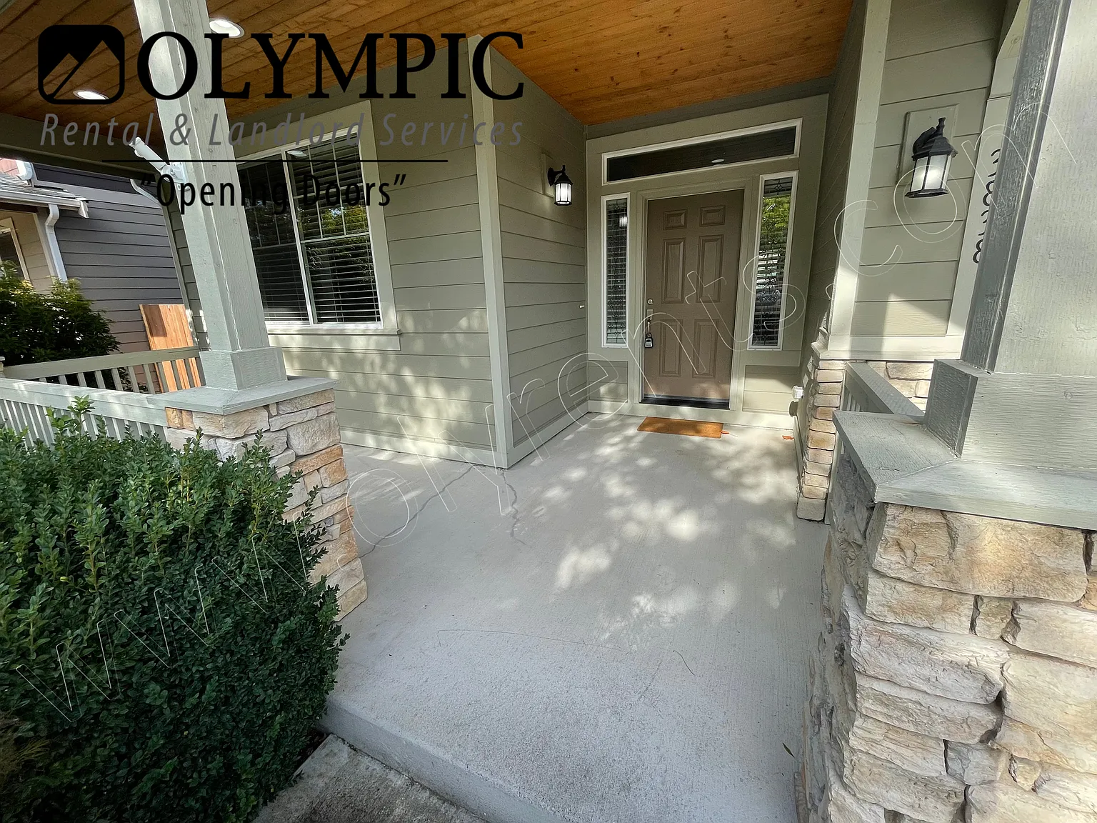3000+ sq. ft. - Luxurious 4+ Bdrm Home in Trailside Estates — Photo 4