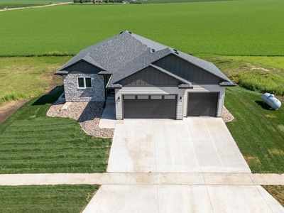 1403 Castle St, Larchwood, IA, 51241