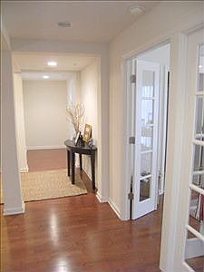 4th image of 121 N Monroe St APT 8002