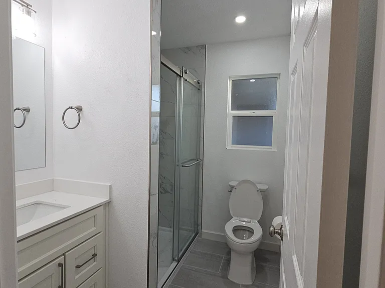 7855 Gardella Dr — Photo 16