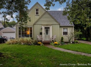 2147 Riverside Dr NE, Grand Rapids, MI 49505