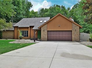 332 Avalon Dr SE, Warren, OH