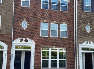 13756 Earhart Cir, Herndon, VA 20171