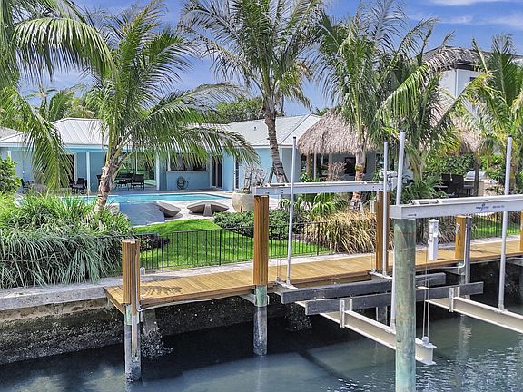 2nd image of 1107 Little Harbor Drive