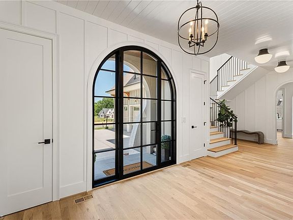 3rd image of 780 Royal Jasmine Ct