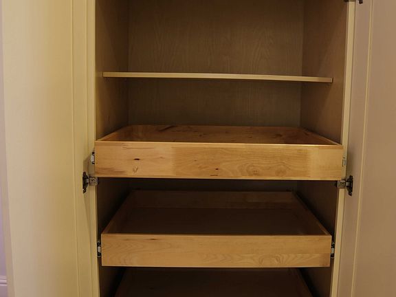 pull-out drawers in pantry