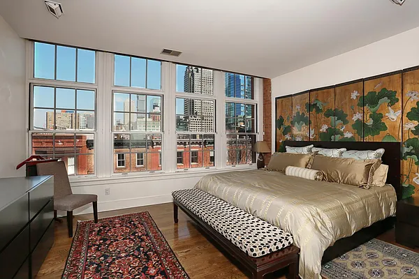 Sold by Weichert/Exchange Place | media 5