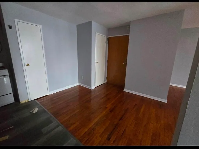901 Stuyvesant Ave #C1 — Photo 5