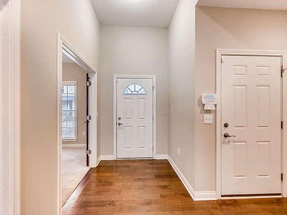 3rd image of 5086 Bayonne Ln