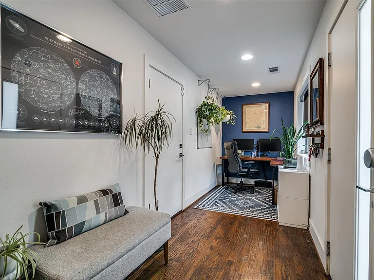 5604 Lindell Ave — Photo 6