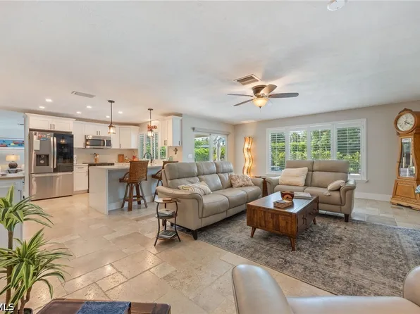 3680 Woodstork Ct, Fort Myers, FL 33908