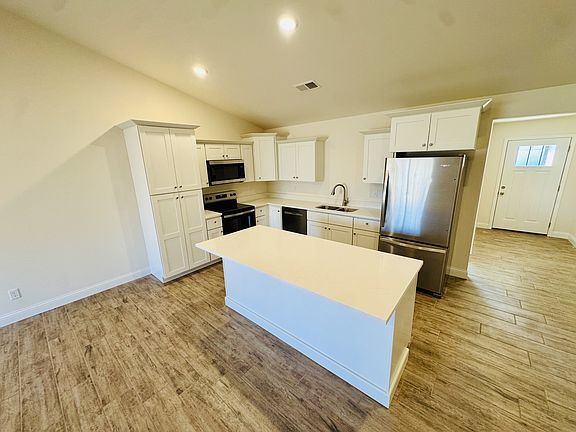 3rd image of 3964 McKendree Crossing Dr